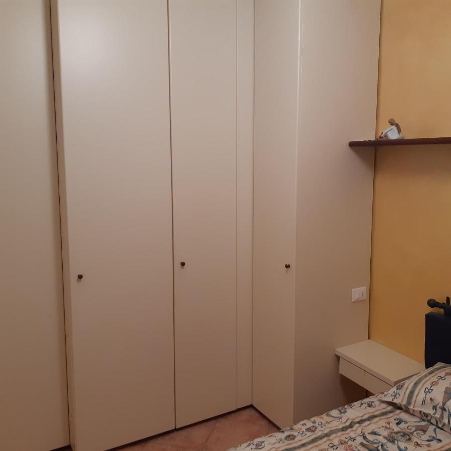 Appartamento Nuccia - Box Auto Gratuito E Biancheria Inclusa Pietra Ligure Exterior photo